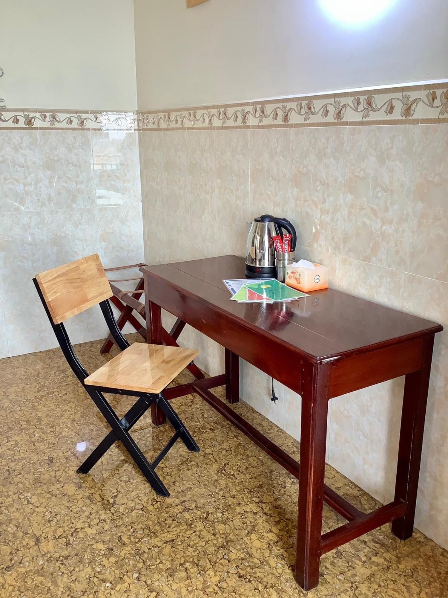 Hotel Le Tonle Krâchéh Zewnętrze zdjęcie