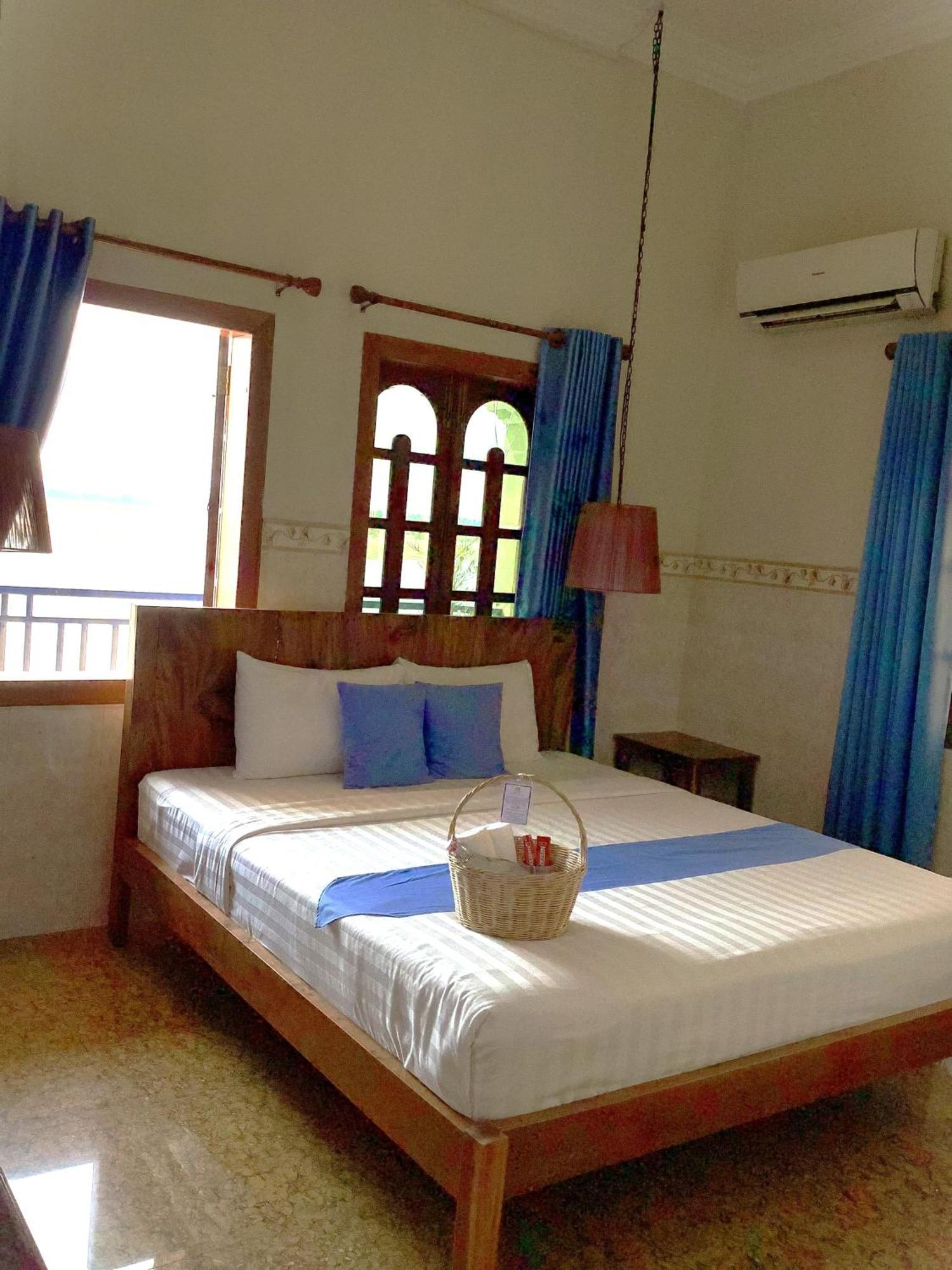 Hotel Le Tonle Krâchéh Zewnętrze zdjęcie